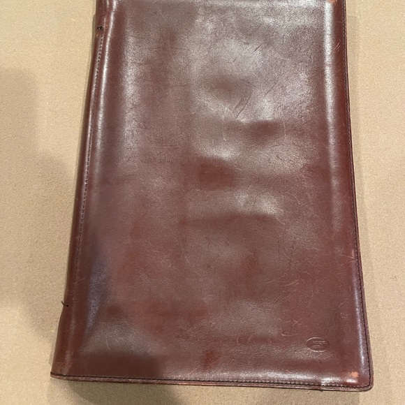 Leather portfolio - Picture 5 of 5